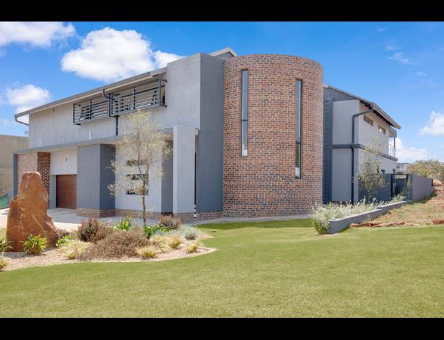 5 BEDROOM HOUSE SOLD IN EYE OF AFRICA ESTATE